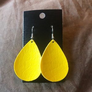 Yellow Teardrop Leather Earrings!